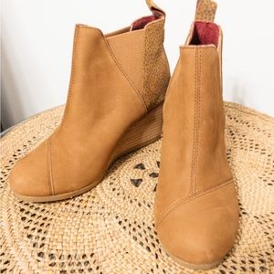 Toms Wedge Bootie